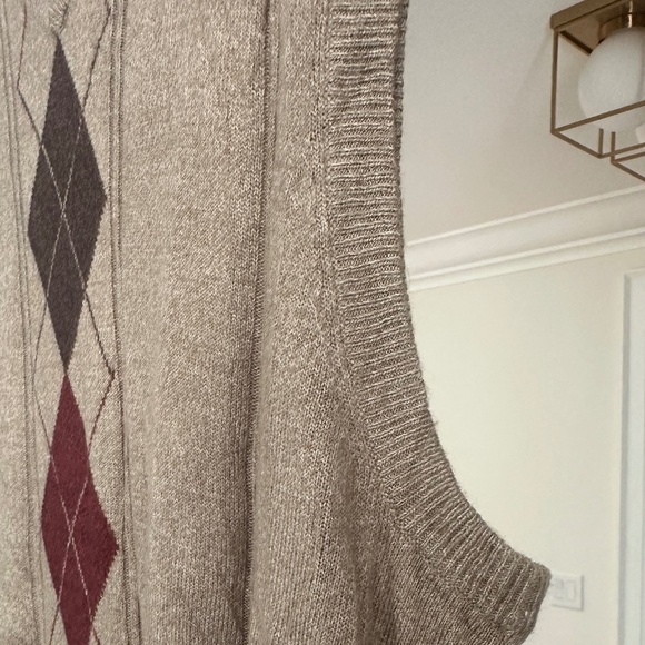 NWT Men's DOCKERS Brown Argyle Sweater Vest - Size Men's XL - Picture 6 of 10